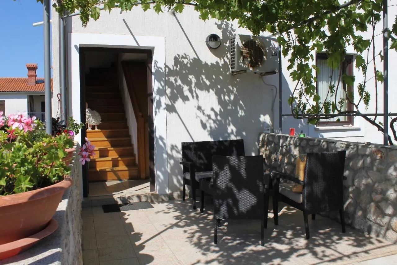 Apartment Mali Losinj 8090A