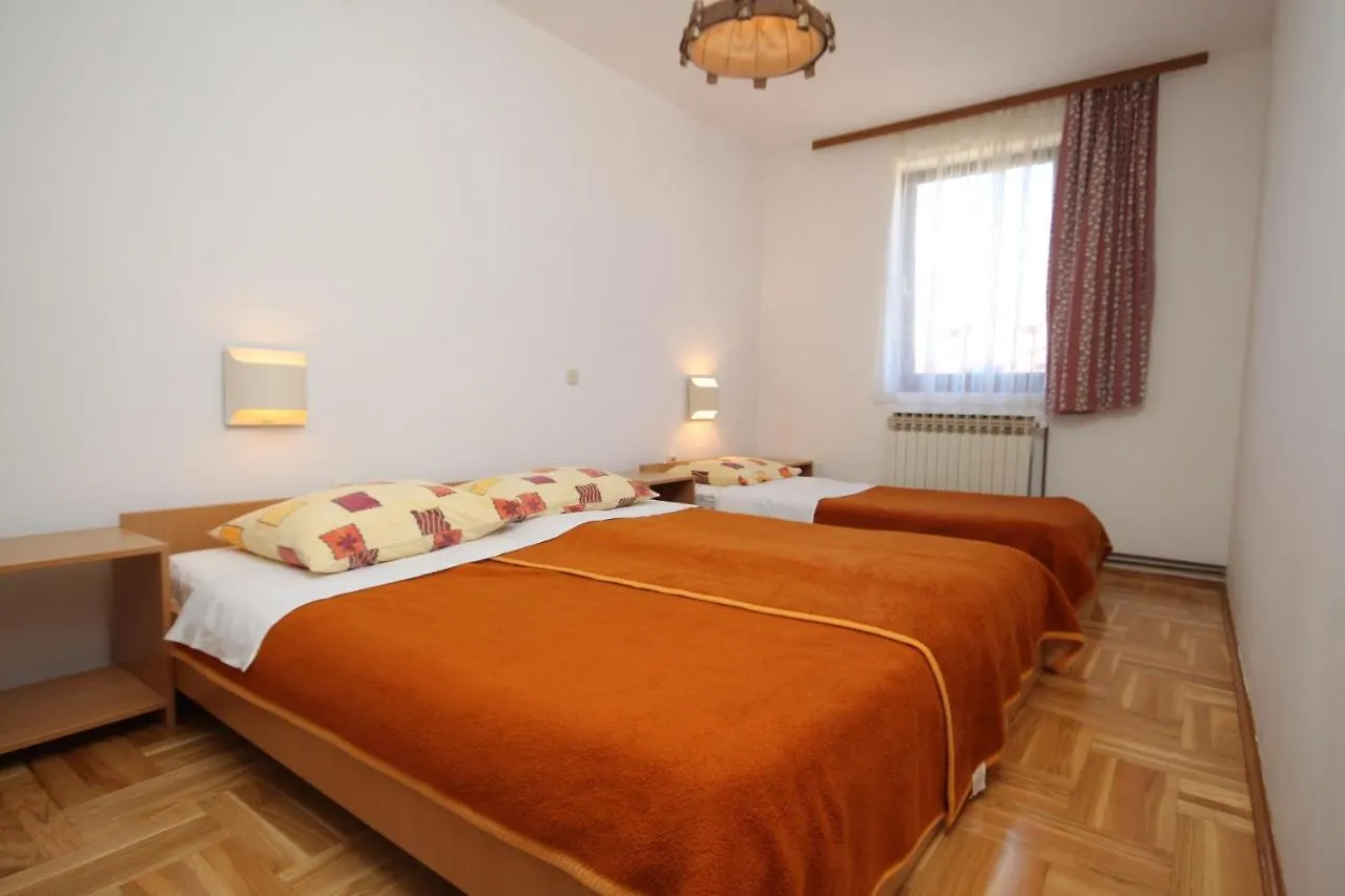 Apartment Mali Losinj 8090A